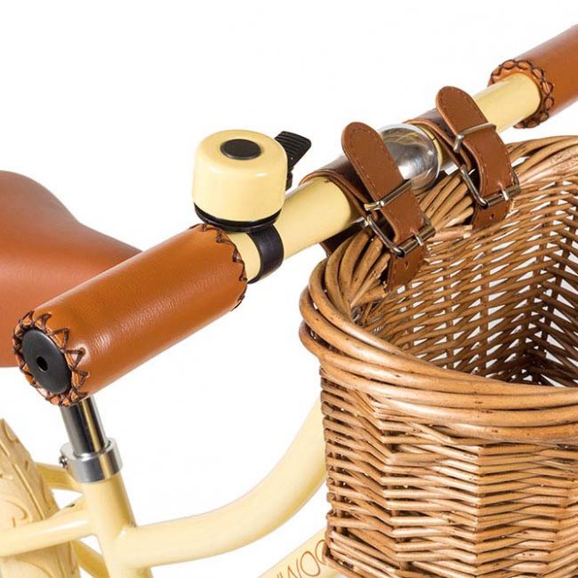 אופני איזון בצבע וניל