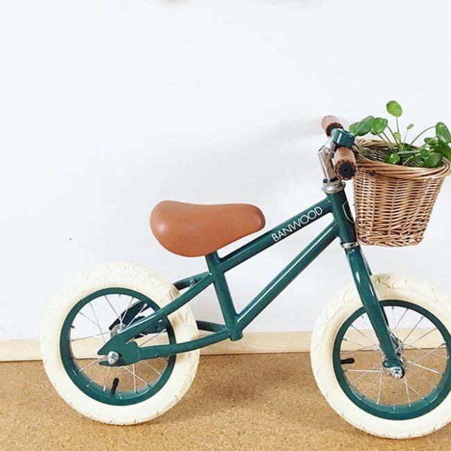 אופני איזון בצבע ירוק