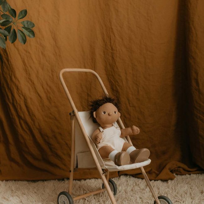 טיולון לבובה