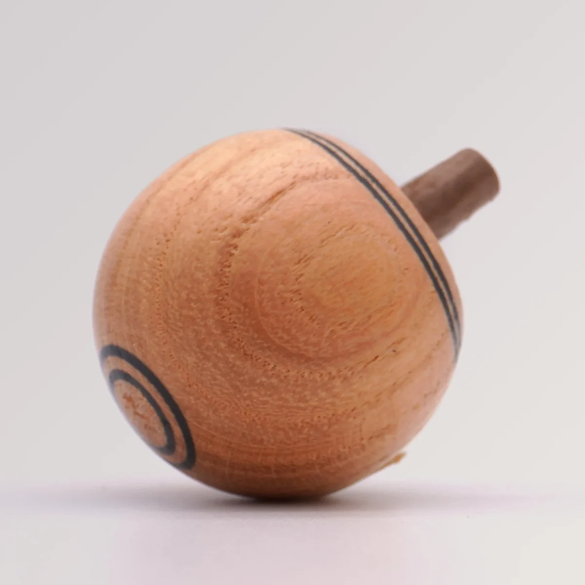 spinning top reversing top natural