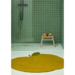 Apple Rug (3)