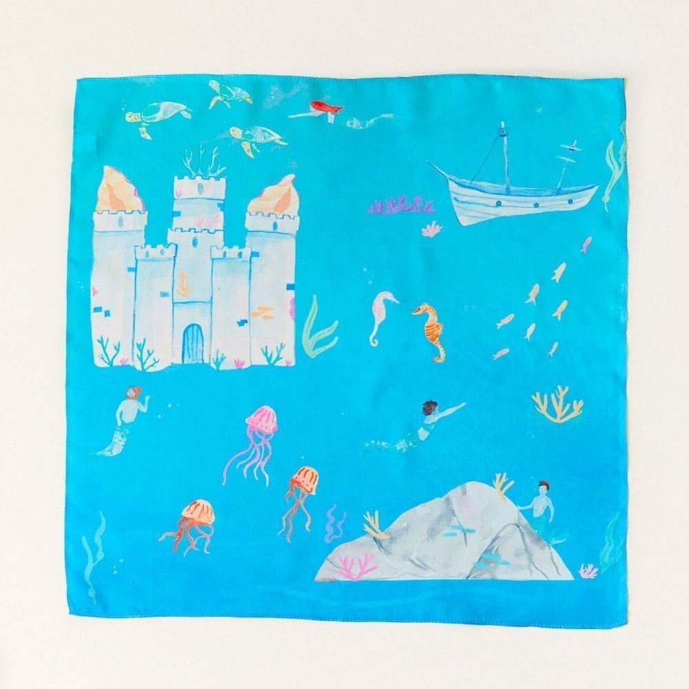 משי מתחת לים - Sarah's Silks