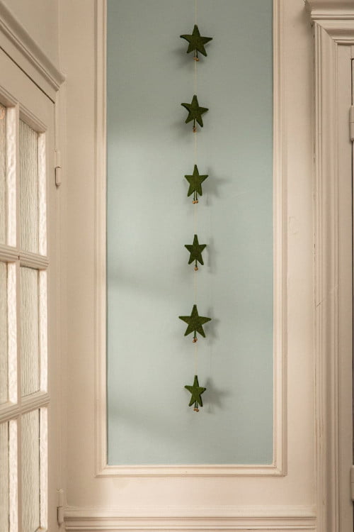 Falling Stars Garland 4.jpg