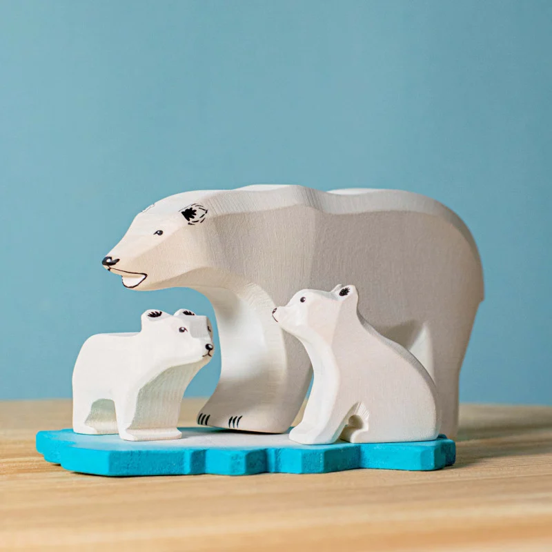 Polar Bears Ice Floe Set3346.webp