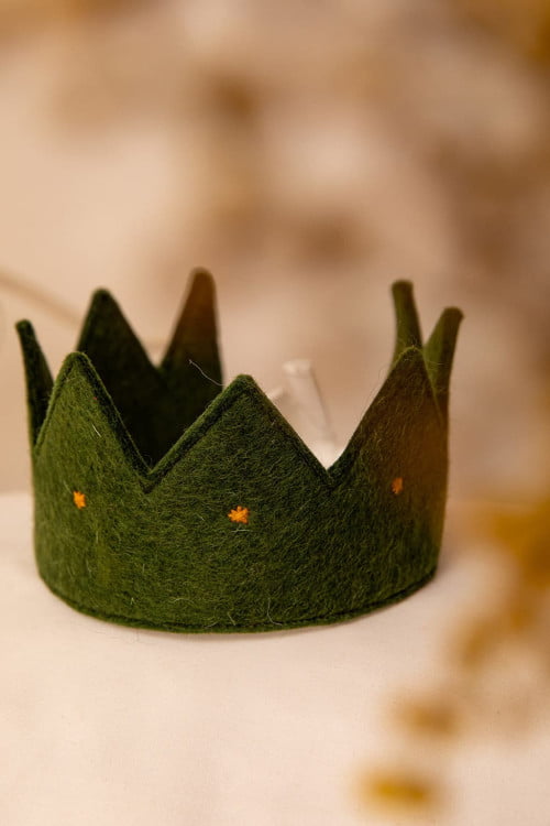 Raja Crown 2.jpg