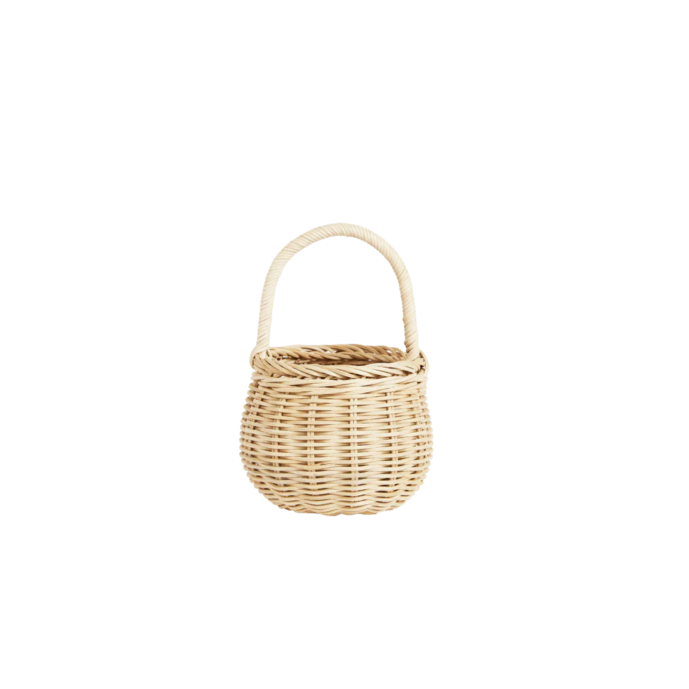 Rattan Berry Basket Straw 2000x