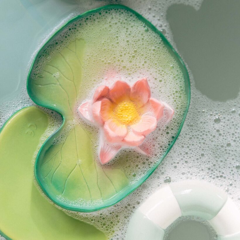 Lily2