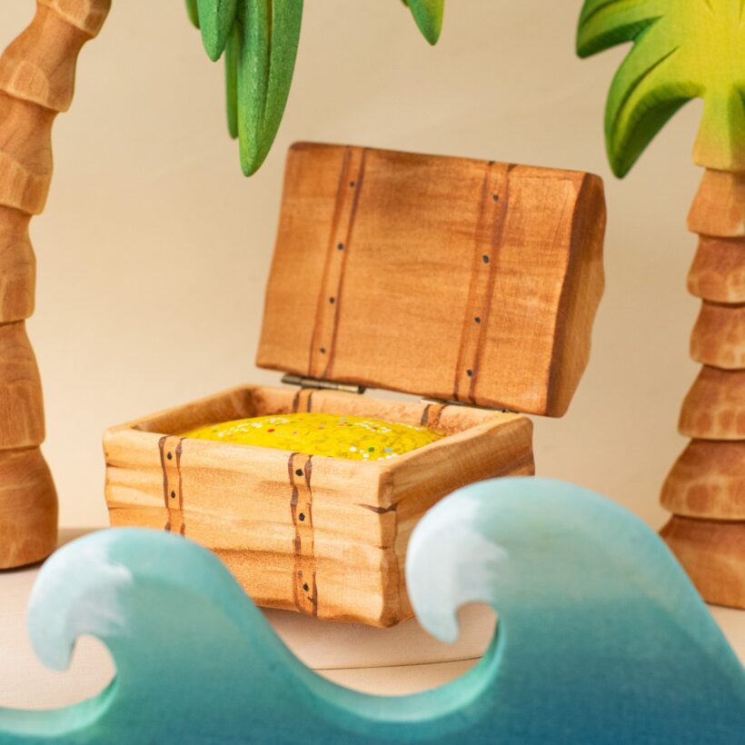Treasure Chest~8325