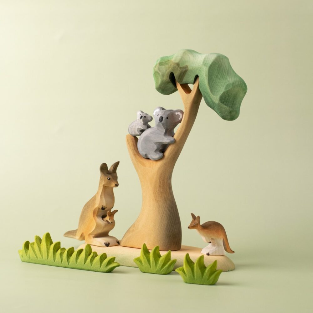 Koala Bears With Eucalyptus Set~8012