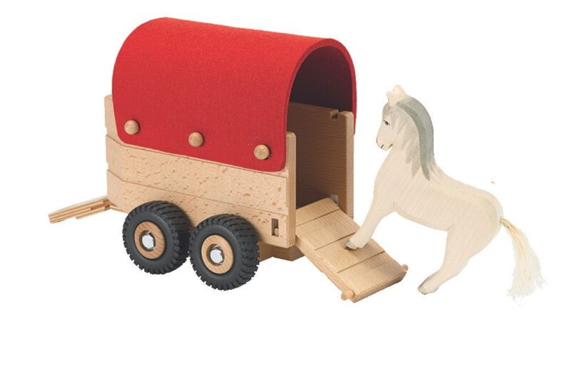 Pferd Weiss Pferdeanhänger 1920x1920