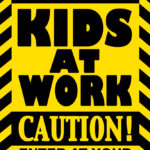 Kids At Work Postkarte Front Kopie