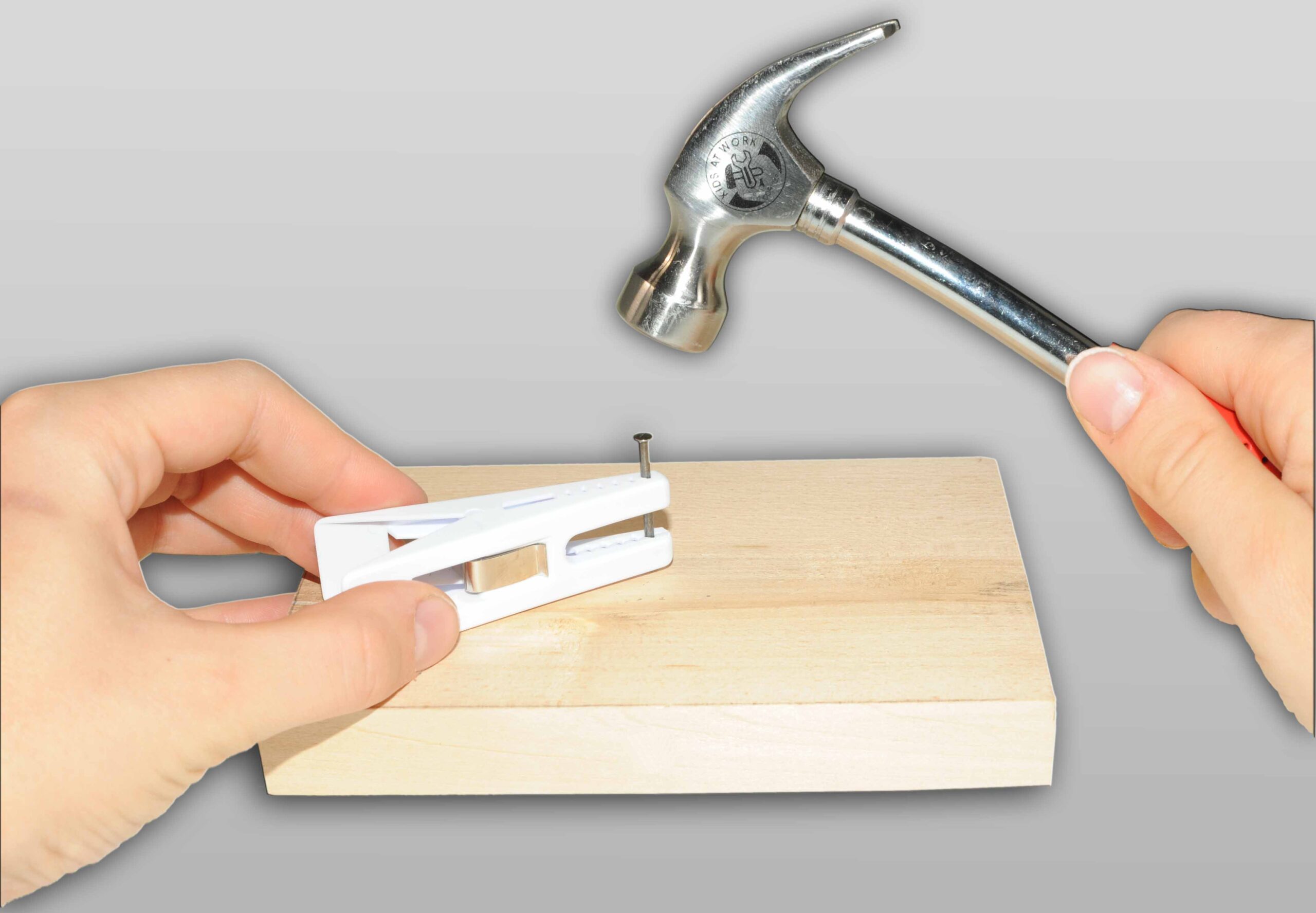 Klammer Hammer Frei Kopie