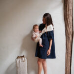 Mama Hangs Porte Bambin Carry & Walk Palm Ecru 0243