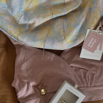 הערב ב 20:00 אנחנו ממשיכים לעטוף הריוניות ואמהות לקטנטנים עם מותג חדש בחנות🤰✨ Proud Mama