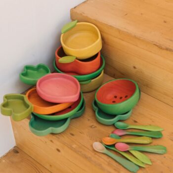 ⁨	מורידה את הכובע בפני שתי האחיות אולי וקרול. מה שהן עושות גורם לכל החושים שלי לצאת למסיבה 🥦🍅🍍 הערב השקה 20:30✨ ‪@oliandcarol‬⁩