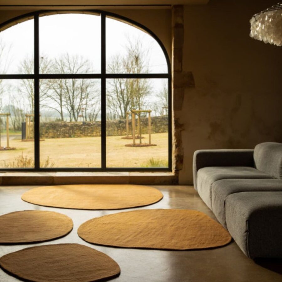 Caramel Pebble Rug Large (5)