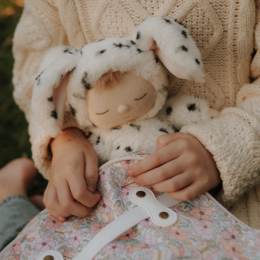 Cozy Dinkum Dog Domino Black & White6