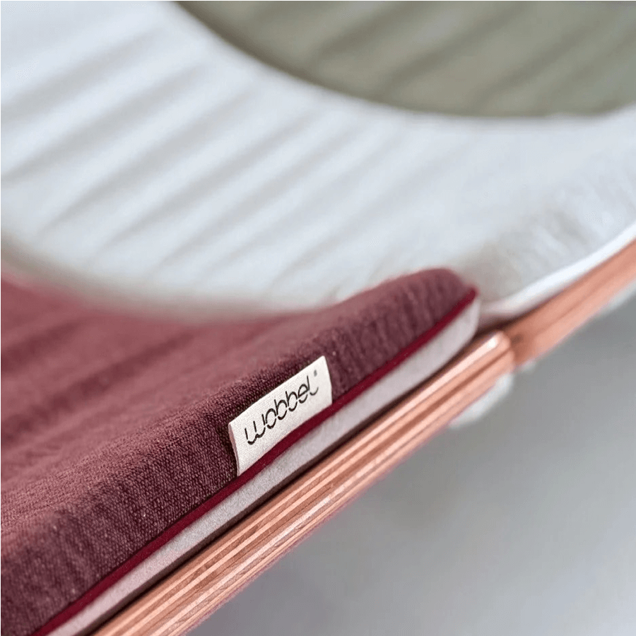 Layout Nine (title Below) Desk Olliella