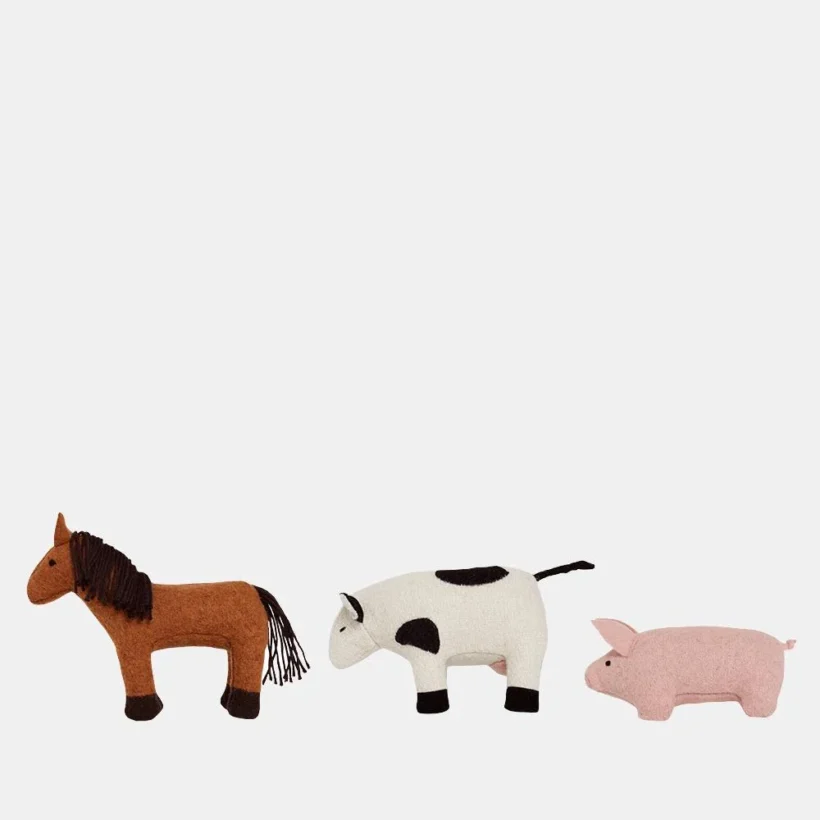 Holdiefarmanimals 01 2000x.png