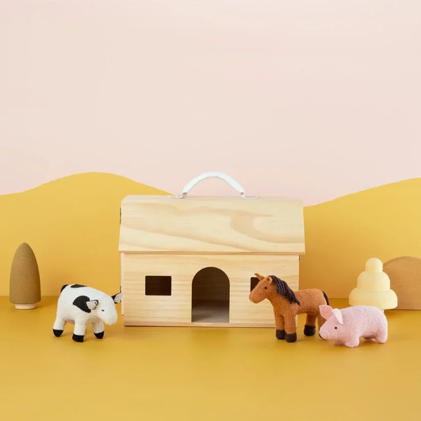 Holdiefarmanimals 07 2000x.png