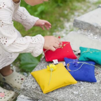 ⁨	כשזה גאוני… התחלנו! עד הערב הכל צפוי להגמר ונפתח הזמנה נוספת שתגיע כשבועיים לאחר ההזמנה הראשונה. לא להתבאס אם פיספסתן משהו! אני ממש על זה ❤️ לינק בביו 🌈⁩