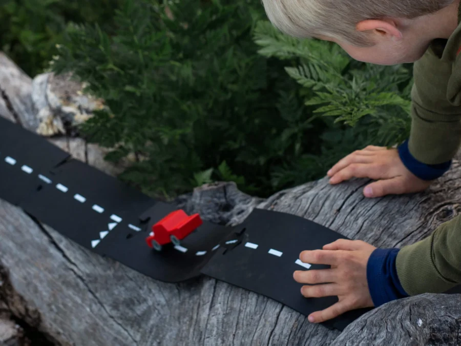 Waytoplay Back And Forth Car Red 2outdoorplaytreeroadcar.jpg