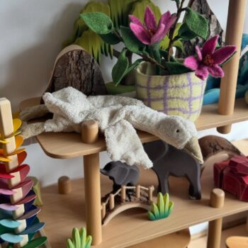 ⁨	שלוש קבוצות עם המבחר הגדול ביותר והנחות מפנקות -  יסגרו ביום ראשון, מייד אחרי הסופש!🦖Bumbu
🪵Magic wood
🪿Senger (משלוח הקדים ונחת בארץ!)למי שרצתה ועדיין לא נכנסה- הזדמנות אחרונה⏰⁩ לינק לכל הקבוצות בביו✨