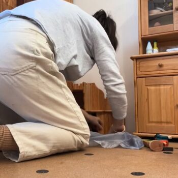 היום שיחקתי לראשונה עם אי הפיראטים של דרווארט, אבל את המותג אני מכירה כבר שנים. מטבח יפייפה עם ויטרינה, רכב הקמפינג שאנחנו אוהבות, בתי בובות ועוד ועוד… קבוצה חדשה לדרווארט עם 20% הנחה - התחלנו! לינק בביו✨