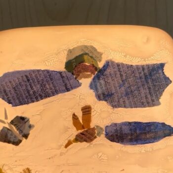 ⁨	⁨	ווידוי כואב אבל בלב שלם, כי למדתי ושיניתי משהו. אנחנו לא נולדות אמהות. אנחנו לומדות: כשהייתי אמא צעירה לא באמת שיחקתי עם הבנות שלי… סוג של זייפתי משחק כי ידעתי שלשחק יחד זה עניין חשוב😔אני  מבינה היום, שהמשחקים לא באמת עניינו או משכו אותי וילדים מריחים זיוף.זו לא היתה הסיבה שבשבילה פתחתי את החנות,
אבל כשנחשפתי למותגי המשחק הפתוח, נפתח לי גם חלון לתיקון עם שני הילדים הקטנים שלי.היום, אני מייבאת לישראל רק מה שמעיף אותי ורק ככה כשהילדים רואים אותי משחקת ויוצרת מתוך הנאה ותשוקה - הם מצטרפים! אני אפילו לא מבקשת מהם לבוא לשחק. מתחילה ליצור, הם מסתקרנים ובאים✨🌸⁩⁩