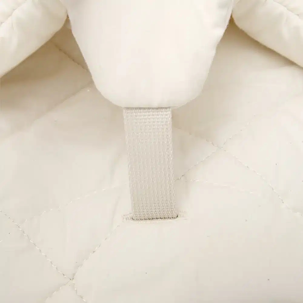 Levo Whiteorganic Detail 3