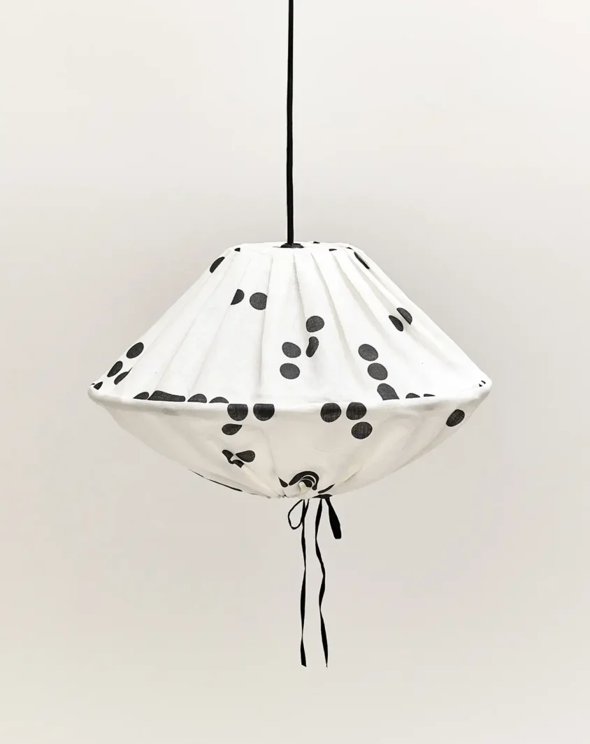 Yumi Lampshade Diameter 50cm Black Dots Sequence Nobodinoz 1 8435574943743.jpg Yumi Lampshade Diameter 50cm Black Dots Sequence Nobodinoz 1 8435574943743.jpg