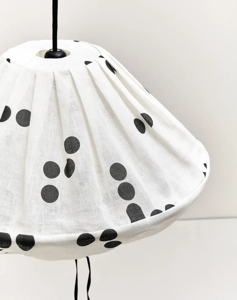 Yumi Lampshade Diameter 50cm Black Dots Sequence Nobodinoz 3 8435574943743.jpg