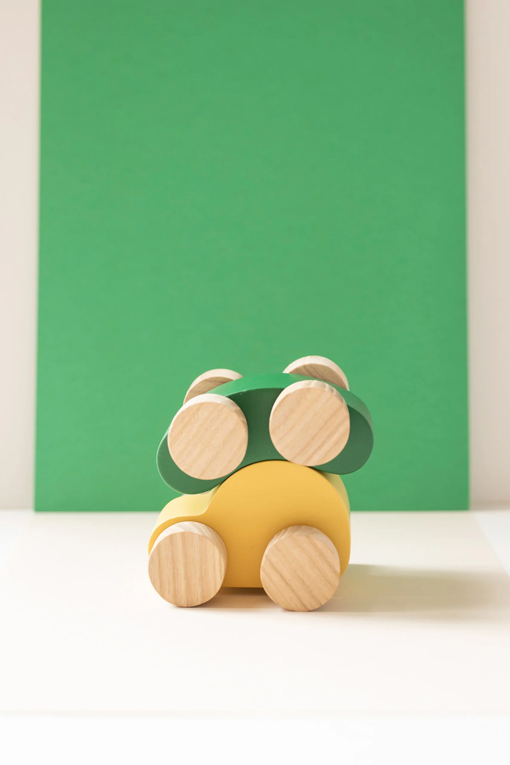 Babai Car Cab Yellow Moto Green.jpg
