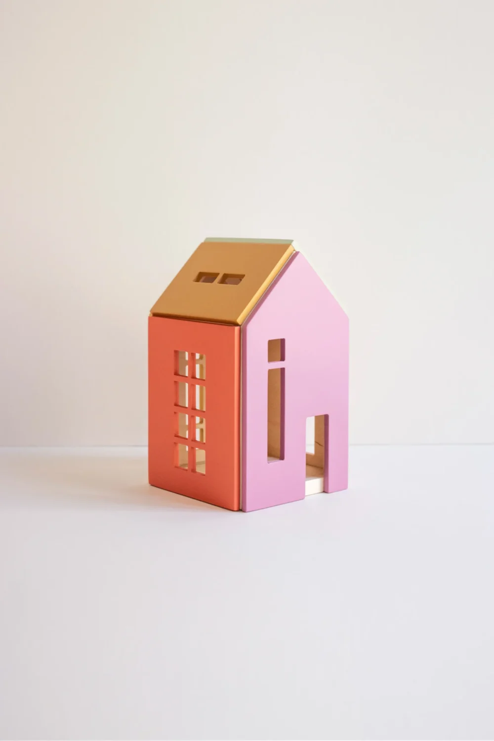 Dollhouse Lollipop Medium 349a4e13 Fd64 41f0 9c7e 306720065f7c.jpg