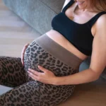 Legging Grossesse Mama Hangs 24.png