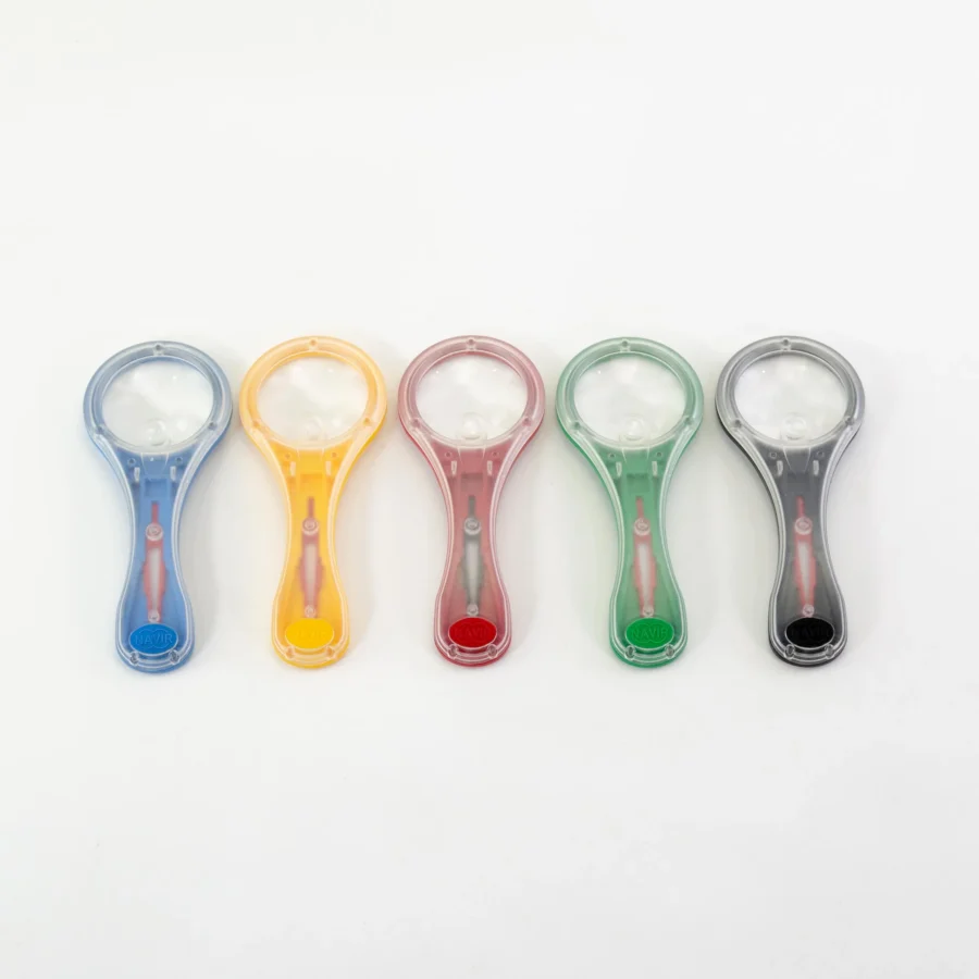 A710025 Corvus Kids At Work Magnifying Glass Mega Lens 01 2400x2400.jpg