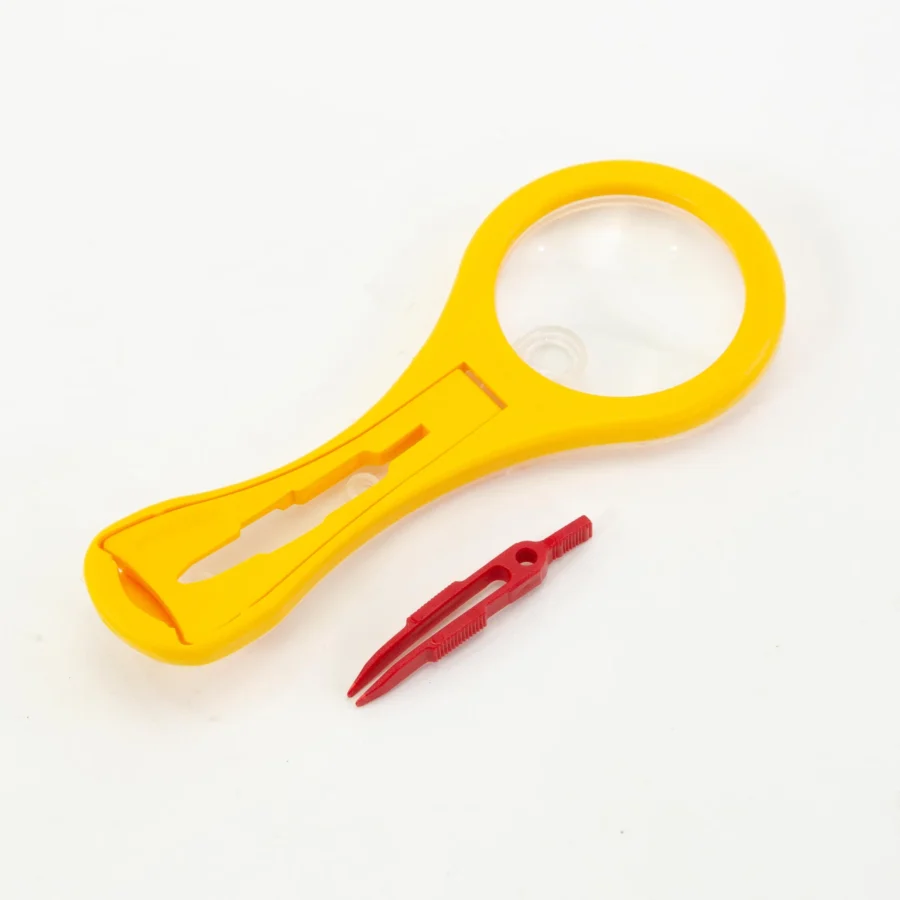 A710025 Corvus Kids At Work Magnifying Glass Mega Lens 08 2400x2400.jpg