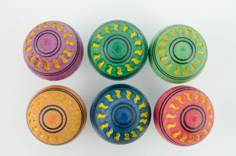 Mader Spinning Top Arabesk Turn Top 02 2400x1590 Cc686aae 6b34 40c1 A300 0c6a574593ee 2400x1590