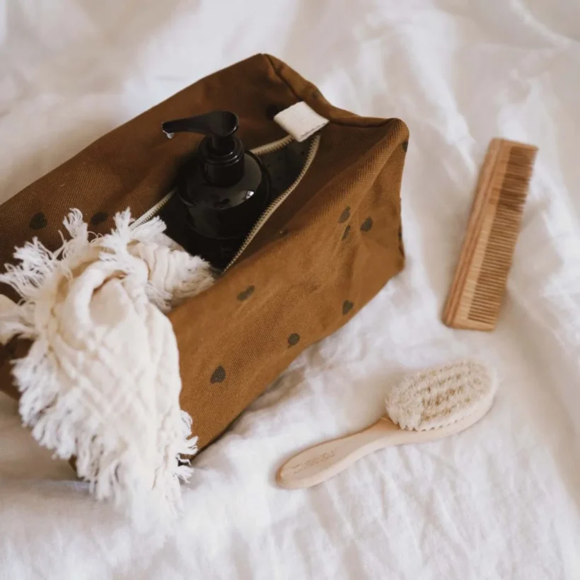 Trousse De Toilette Vic Imprime Coeur Cumin 7bc5d894 7001 4486 900d 393062cc4508.jpg