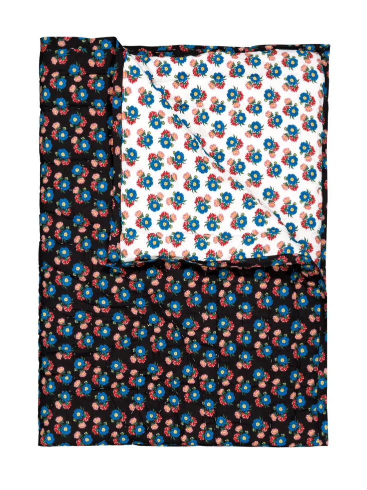 Quilt Iris Flowers 2.jpg