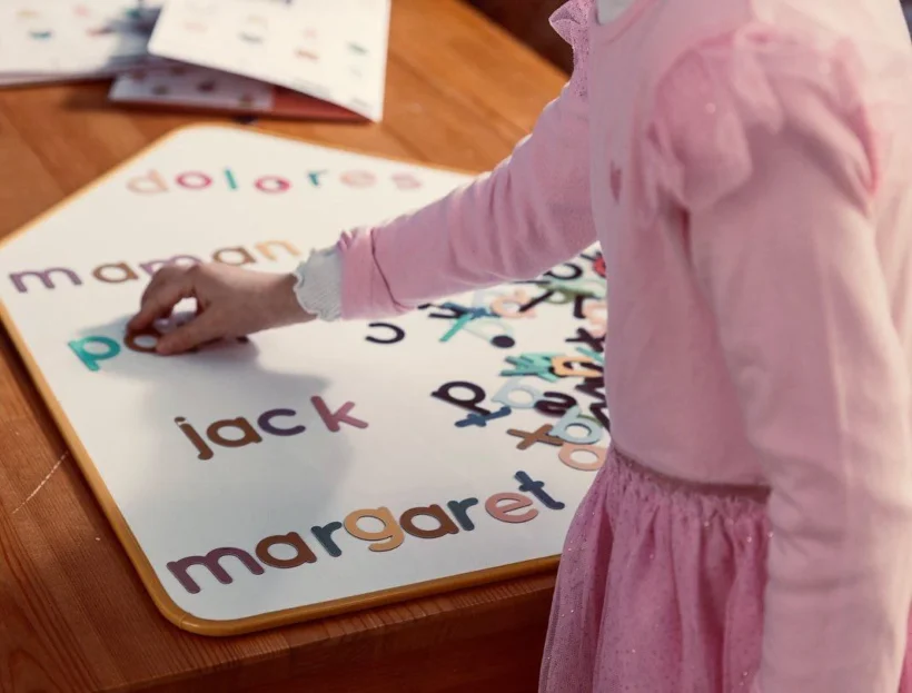 Alphabet Magnetique Lettres Scriptes E3bd7c4f 13c0 428f 9ee4 67ed7608586c.jpg