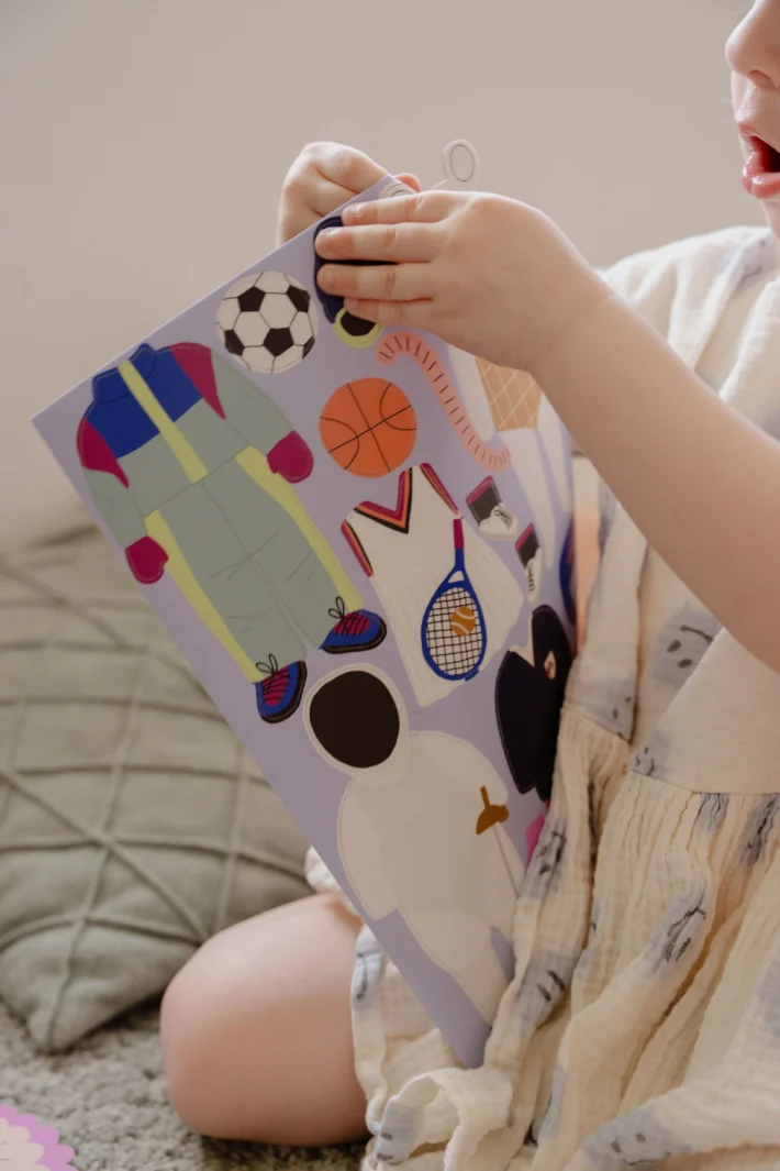 Jeu Magnetique Les Sports Enfant Decouverte Planche.jpg