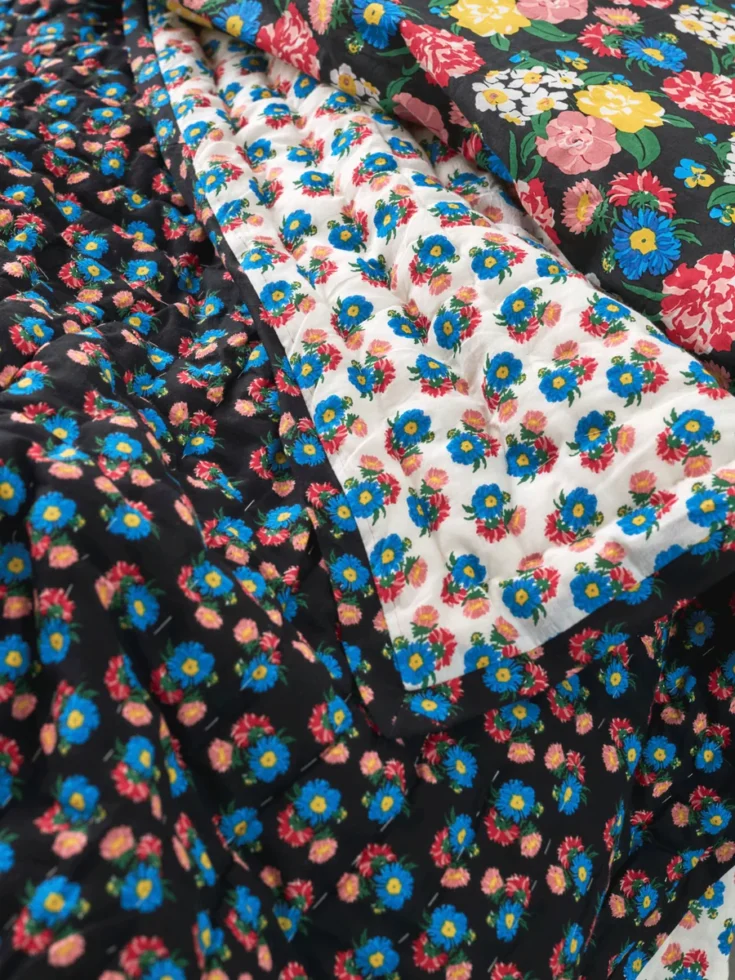 Plaid Iris Flowers.png