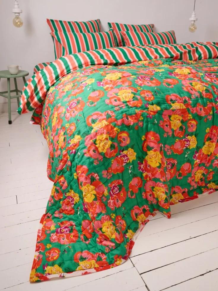 Plaid Reversible Green Circus.jpg