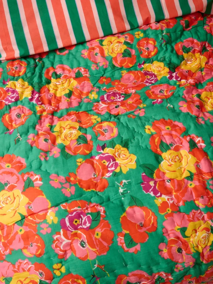 Plaid Reversible Green Circus 3.jpg